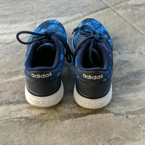 Adidas running shoes - Picture 4 of 5